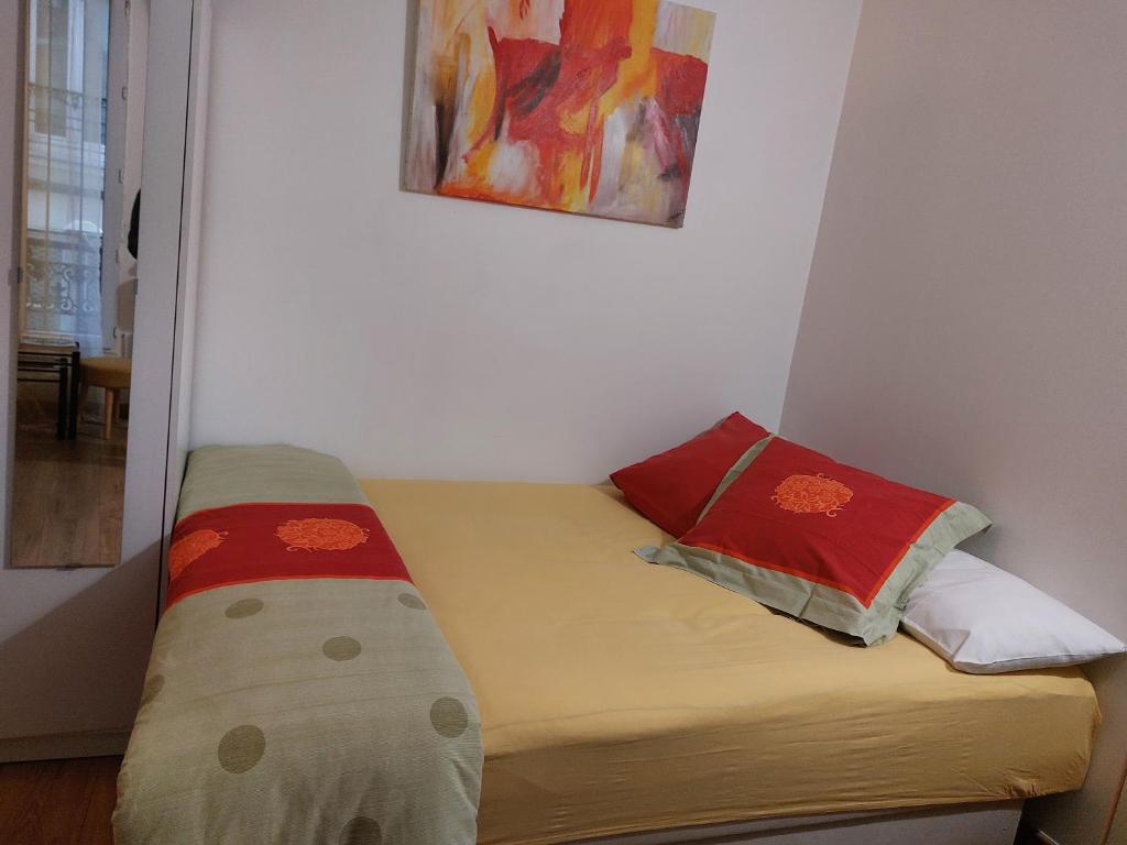 a studio in heart of Montmart sacré coeur - 3