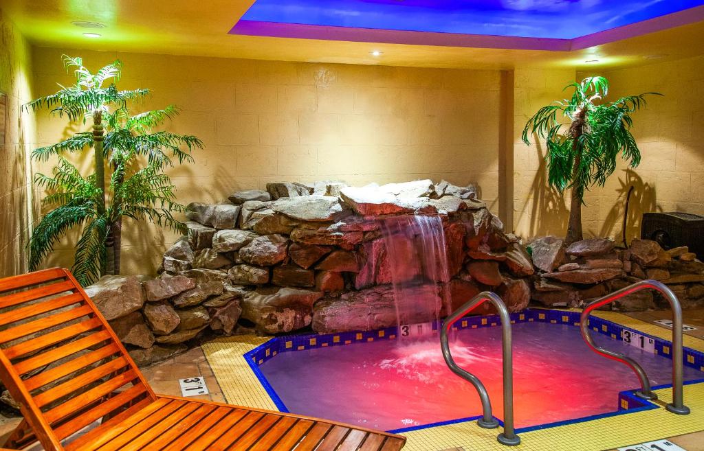 iHOTEL & Conference Centre Red Deer ジャグジー