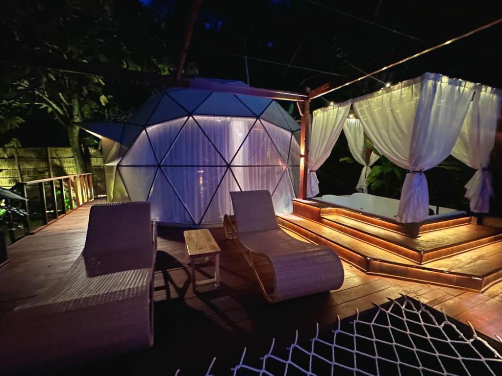 Beachfront Luxury Dome Villas &#8211; Gamat Bay Resort