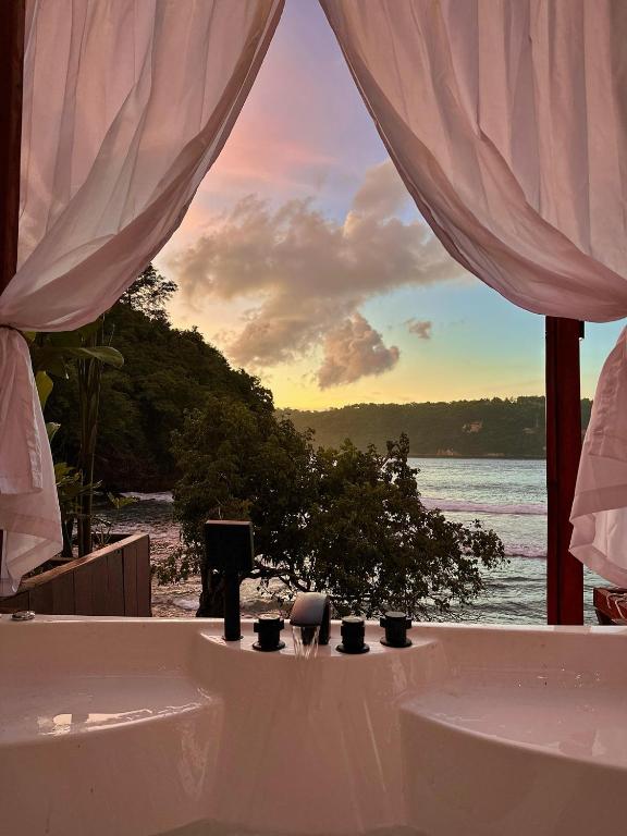 Beachfront Luxury Dome Villas &#8211; Gamat Bay Resort