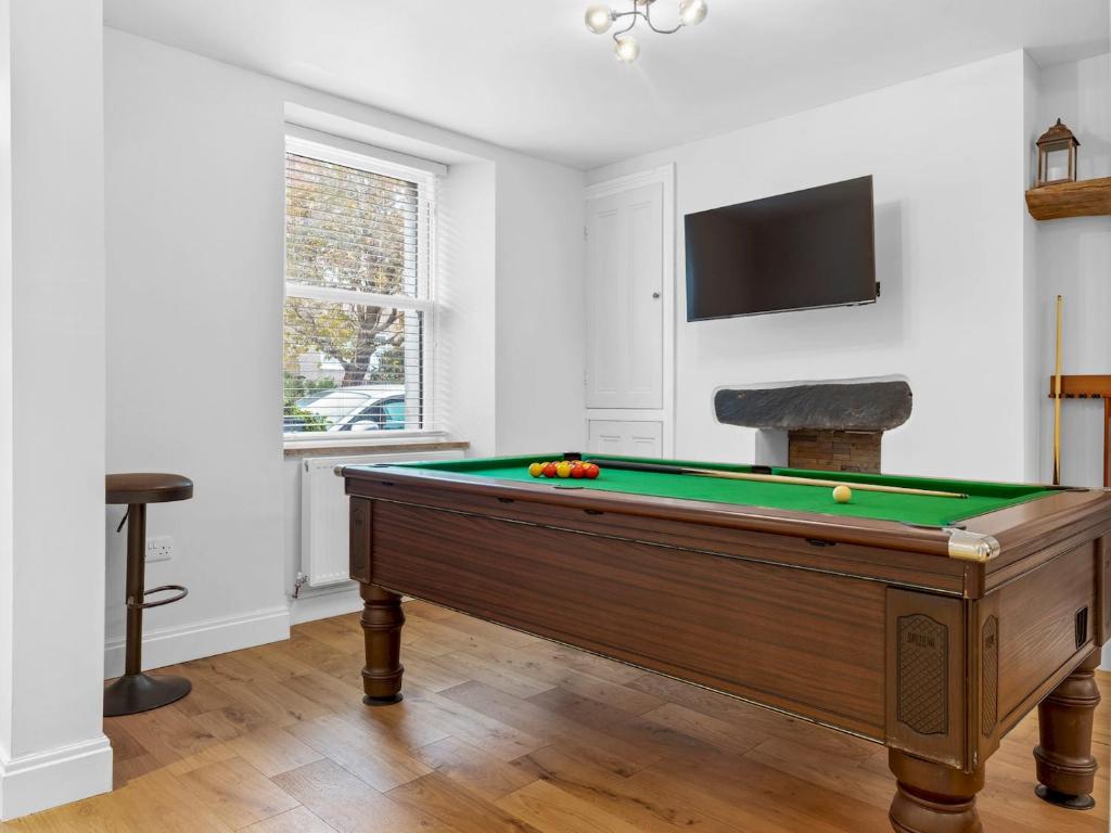 Pass the Keys Lovely 2 Bed With Pool Table Ulverston, Ulverston