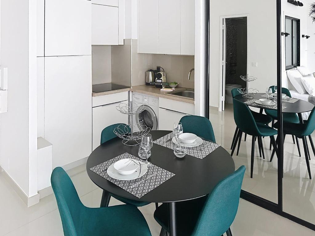 Studio apartment on La Croisette with terrace - 4