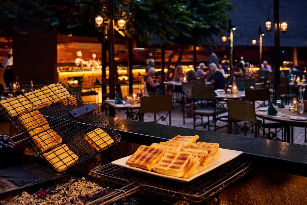 อาหารและเครื่องดื่ม