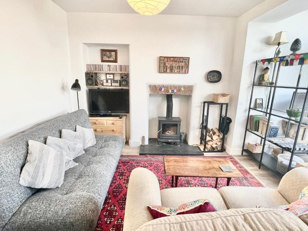Two-Bed Cottage, North Kendal photo 8