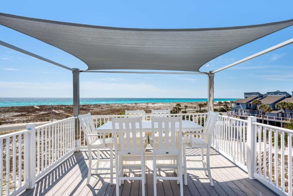 LaBahia 129, Pensacola Beach