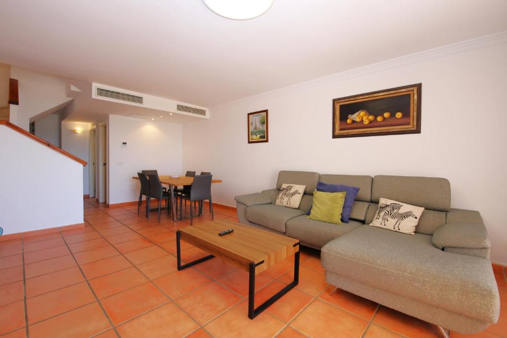 Estepona East Townhouse LUNIMAR - 4