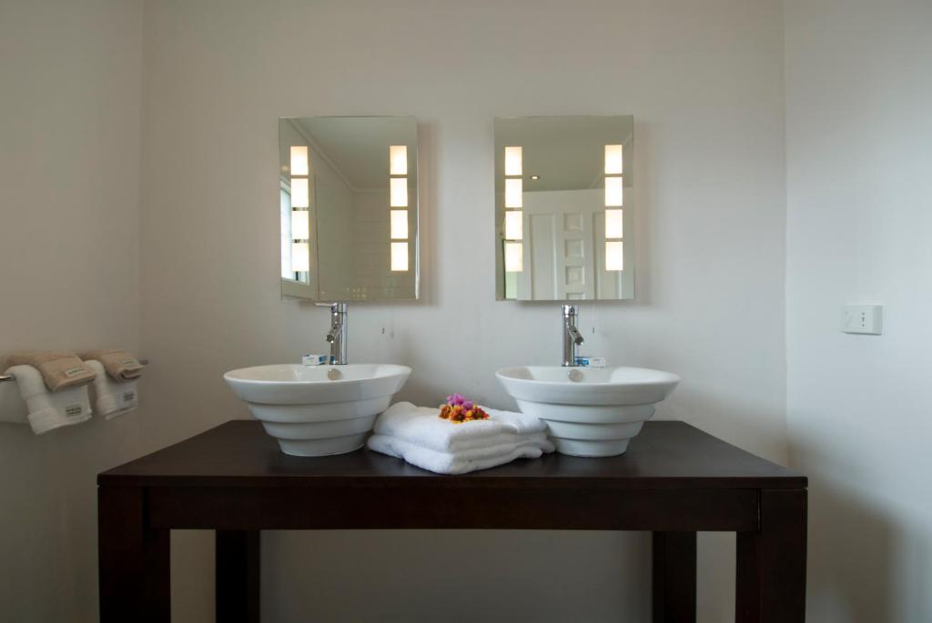 מתקני המלון