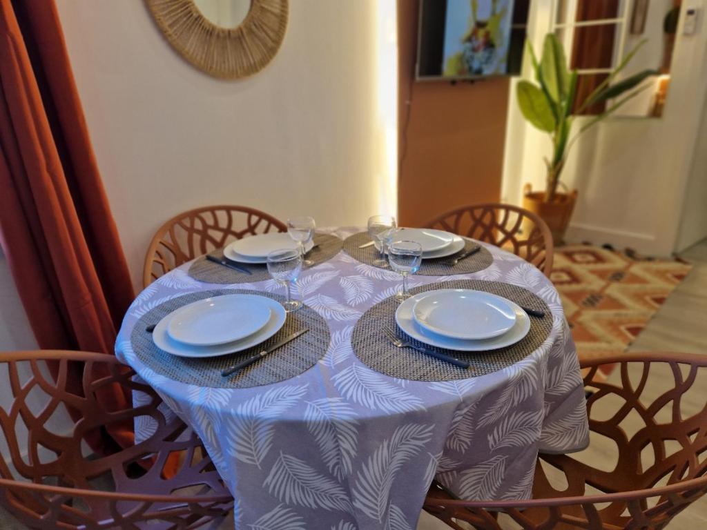 Roquebrune : Appartement 4 personnes proche de la plage (AV) - 4