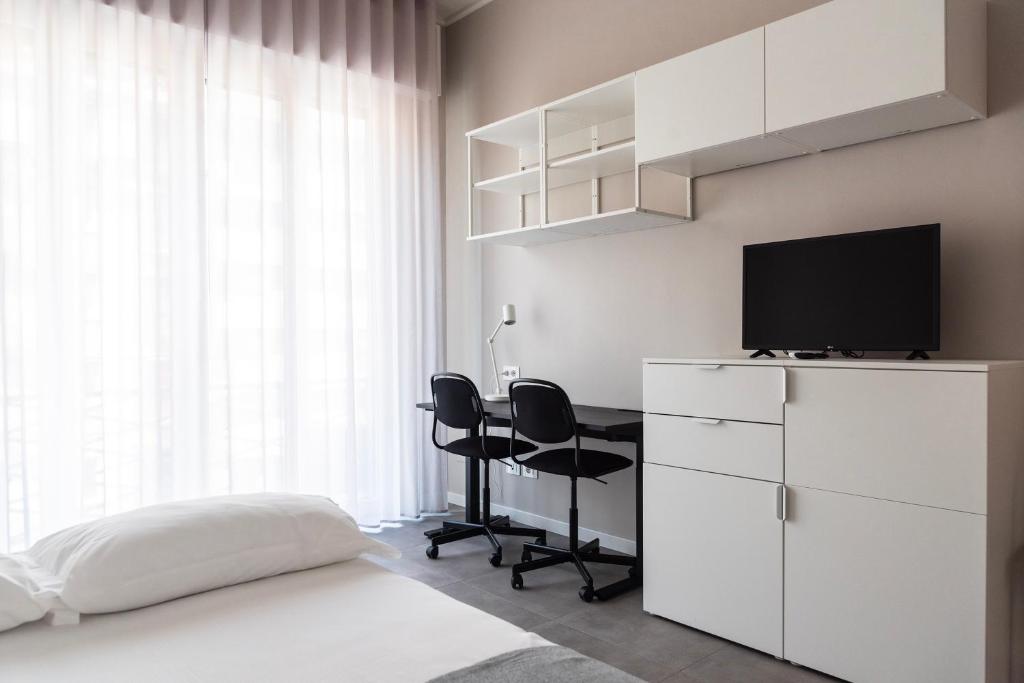 Youhosty - 3 Bedroom Apartment Citta Studi - 4