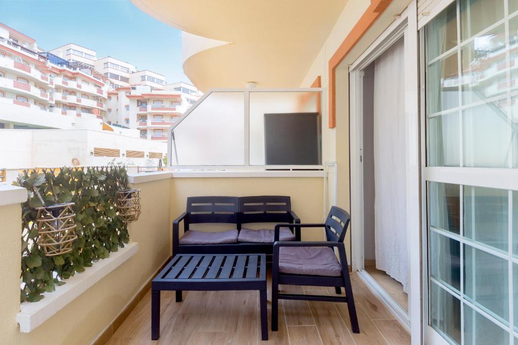 Sol Beach Benalmádena OnlyMalaga Parking - 5