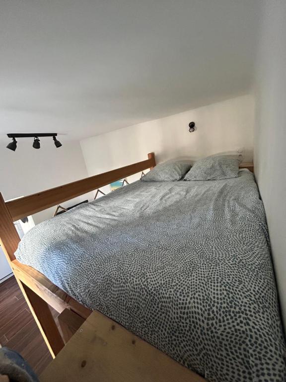 Agréable Studio Rénové avec place de parking - 2