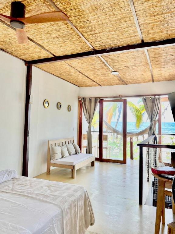 Astra Esmeralda Beach hotel - 2