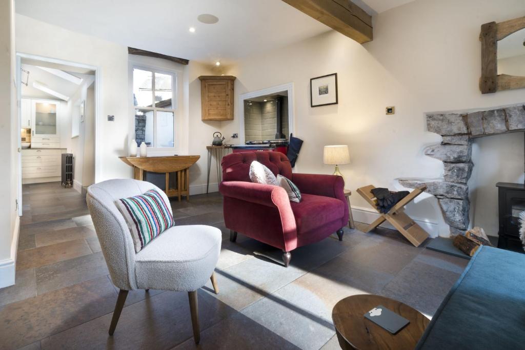 Badger Close, Kendal photo 2