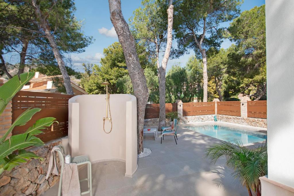 Close to the beach, high standard, private pool 8p - 4