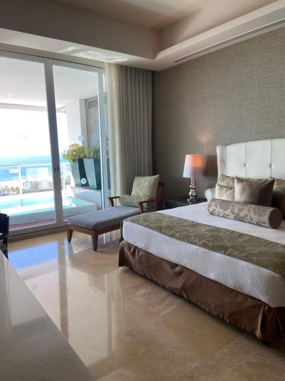 2 Bedroom Suite - 1