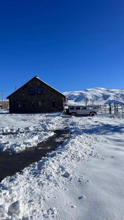 Jermuk garden, Jermuk