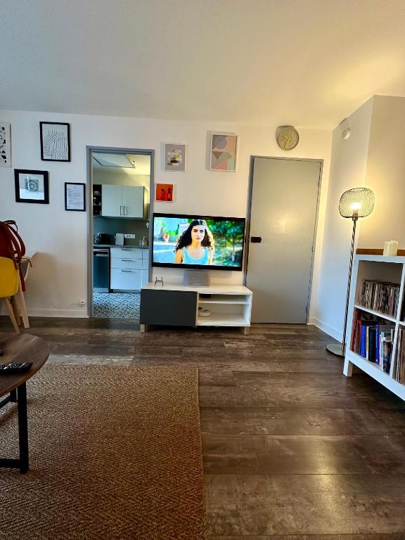 Cosy Duplex avec Parking à Paris 19 by immo kit bnb - 4