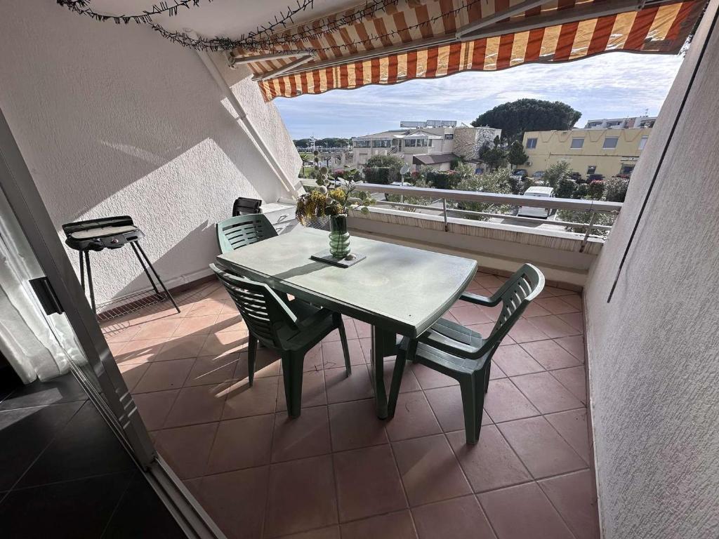 Studio-Cabine climatisé pour 4 pers. avec parking privé, proche plage à Port Camargue - FR-1-731-133 - 2