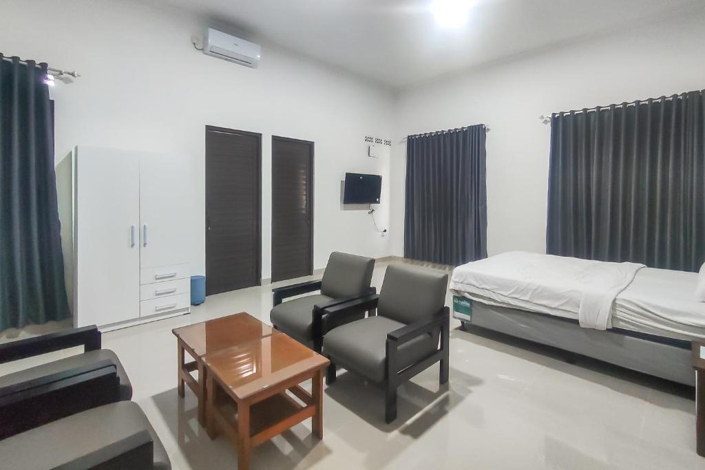 Roemah Ciremay RedPartner Roemah Ciremay RedPartner