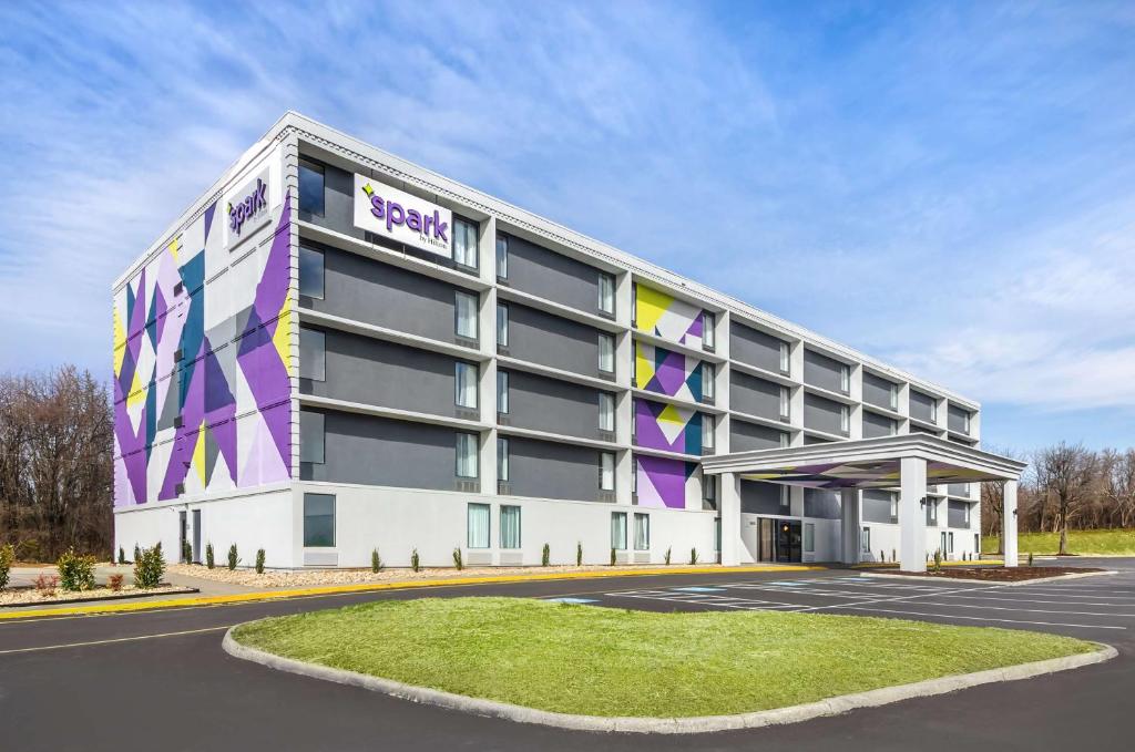 Spark By Hilton Roanoke Airport, Roanoke