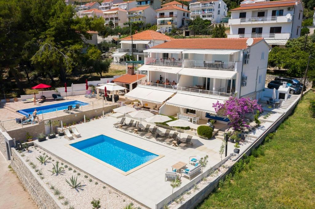 Ivona by the sea, Trogir