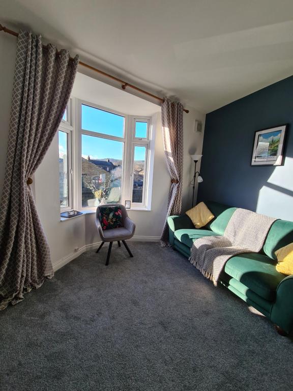 Modern River View Mytholmroyd Apartment, Mytholmroyd