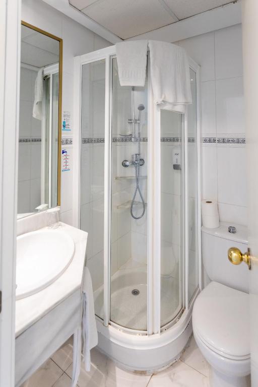 Hotel Mariant — Hotel rooms in S'Illot, Balearic Islands