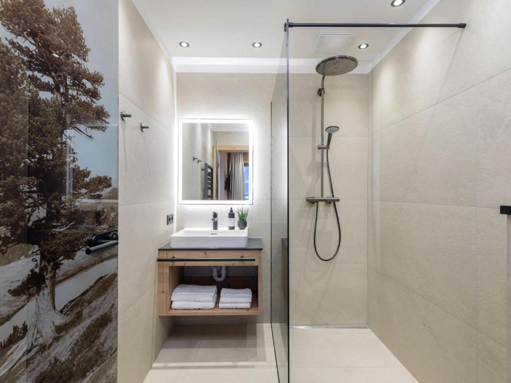 Apartment Mountain Suite Nr 202 by Interhome - 4