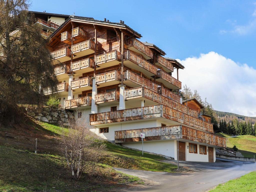 Apartment Terrasses du Paradis 5B by Interhome - 5