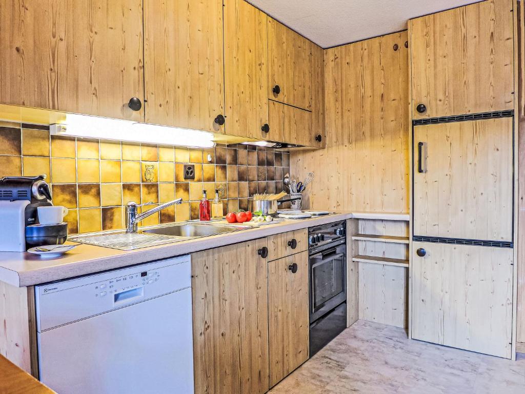 Apartment Central-2 by Interhome - 3