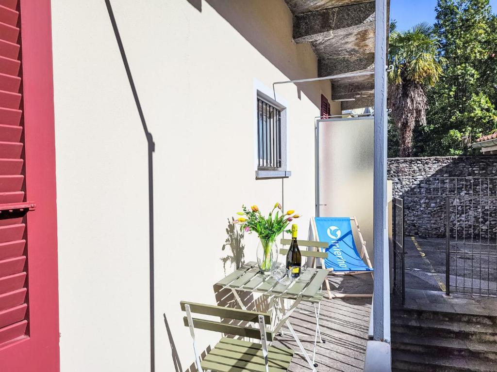 Studio White Locarno Apt-1 by Interhome - 5