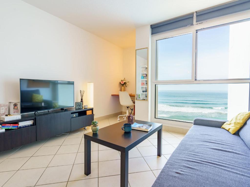 Studio Victoria Surf-14 by Interhome - 1