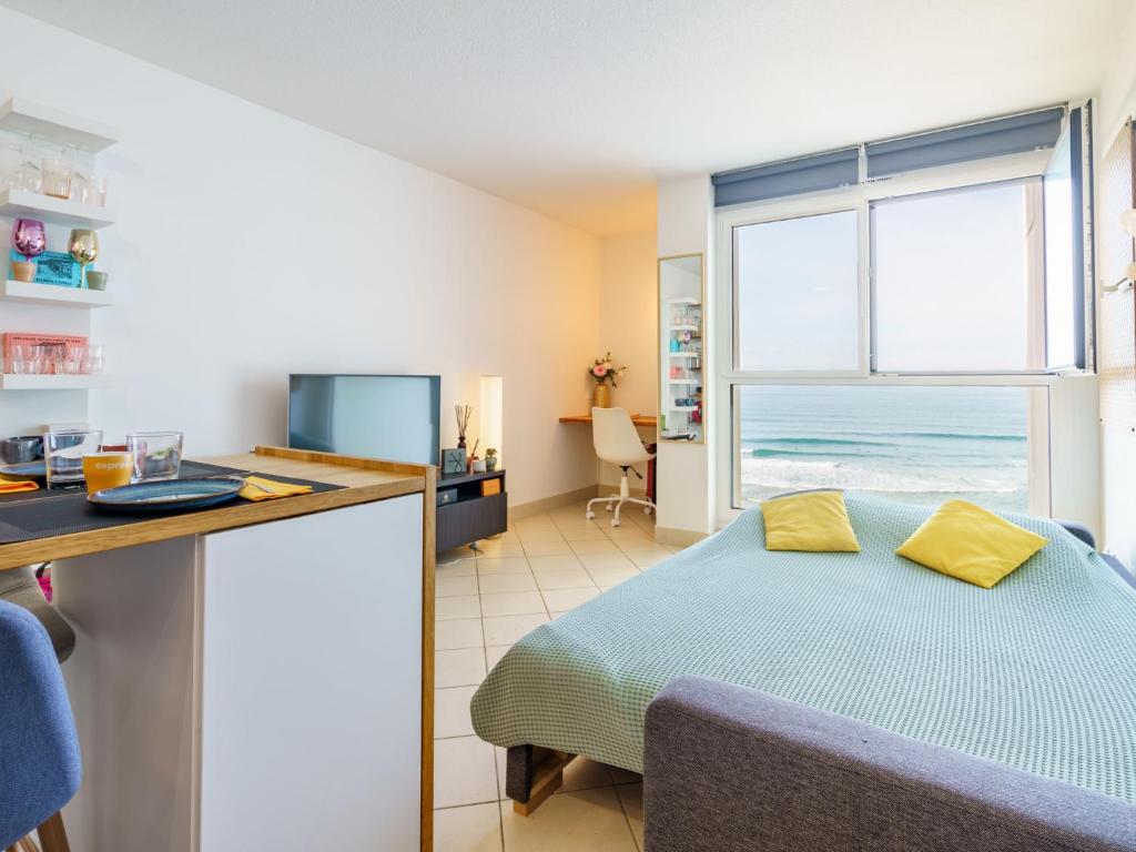 Studio Victoria Surf-14 by Interhome - 3