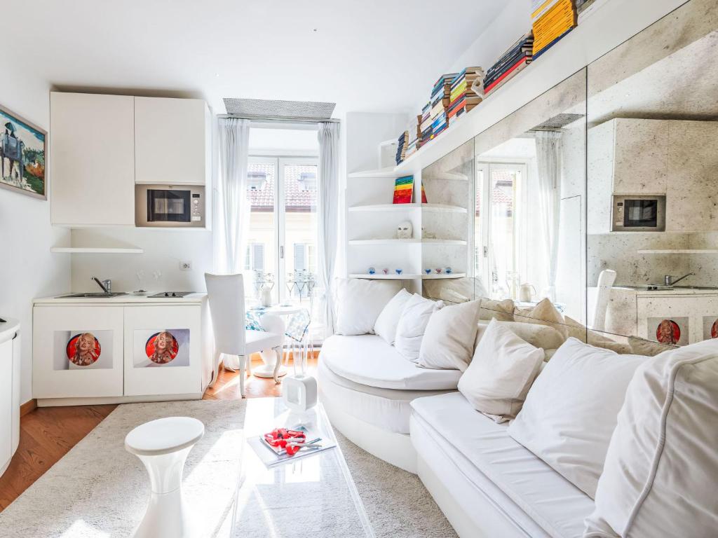 Studio Sant' Andrea Fashion Suite by Interhome - 3