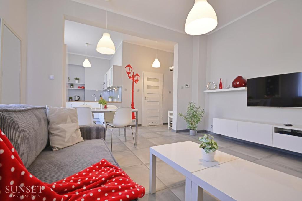 Sienkiewicza - blisko promenady - PARKING, Svinoústí