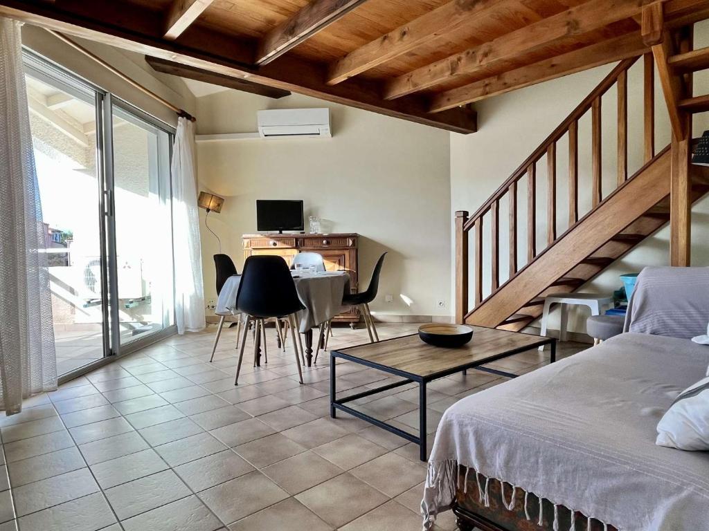 Appart 2 Pièces mezzanine 4 couchages ARGELES SUR MER AR090-010 - 2
