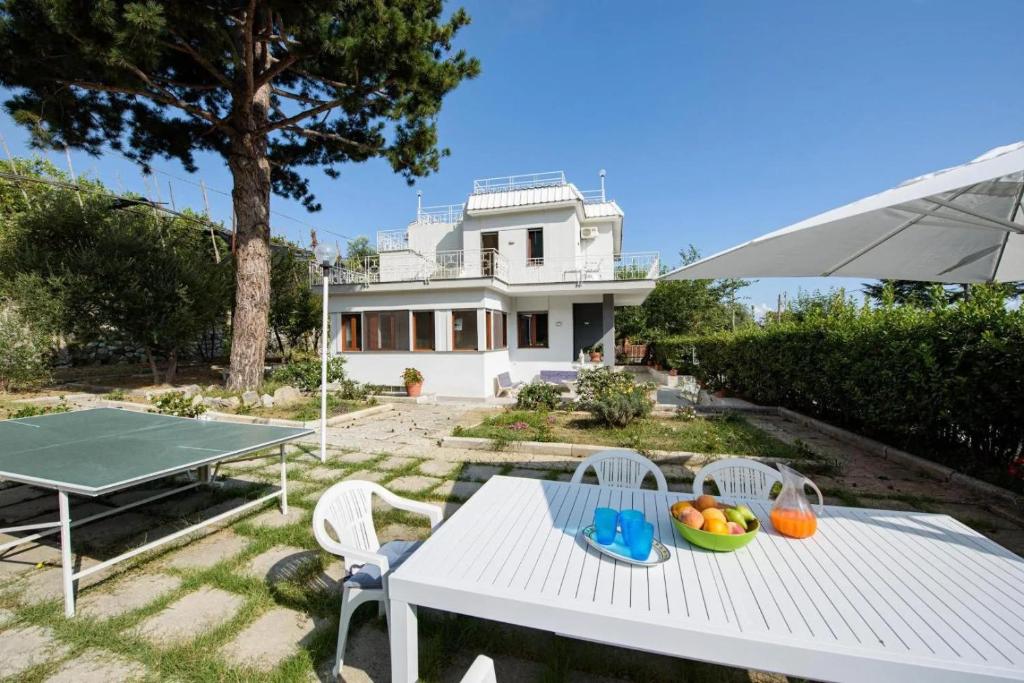 Estate4home - Villa Louise - 5