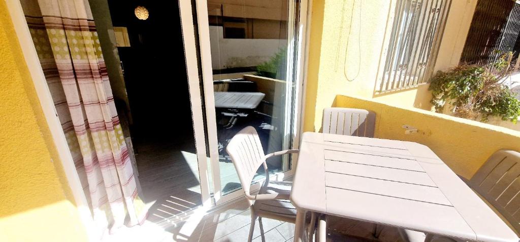 Torre del Sol 1 Bedroom wifi free - 5