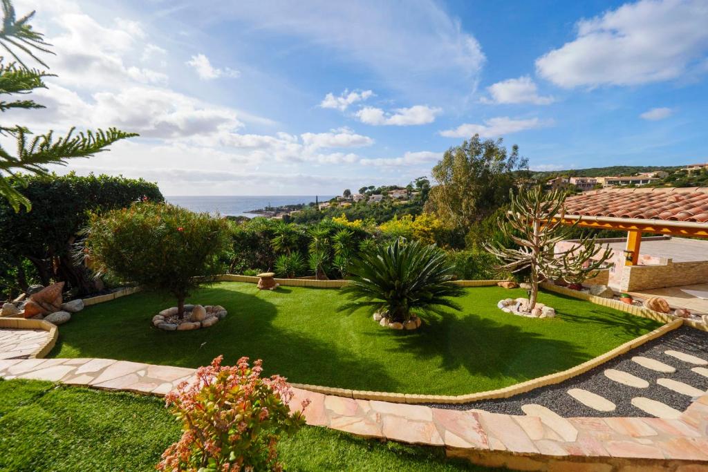 Manou - Beach by foot Garden Sea view - by TGB, Pietrosella