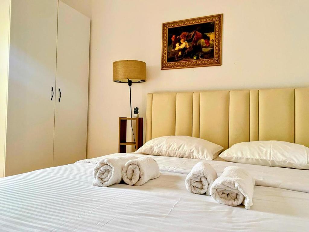 Remo beachfront apartment, Durrës