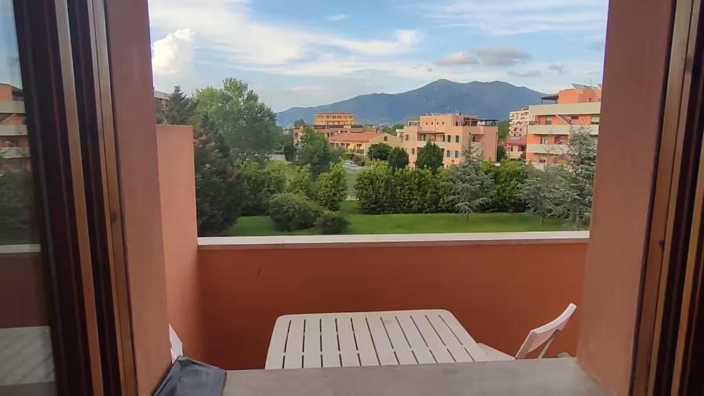 Apartment in a well served area, wifi and parking, Pisa