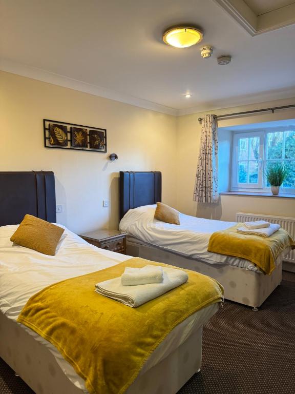 Oakrooms, Swayfield photo 6