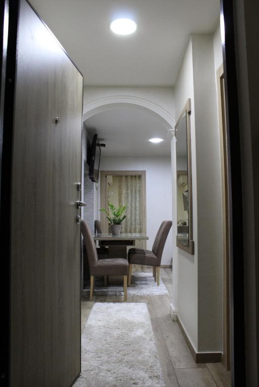 Moraca River Residence - 3
