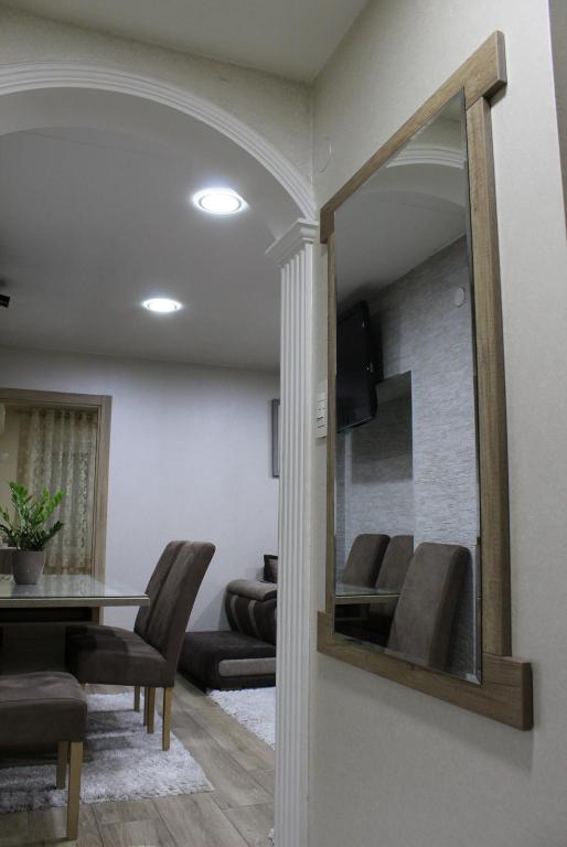 Moraca River Residence - 4
