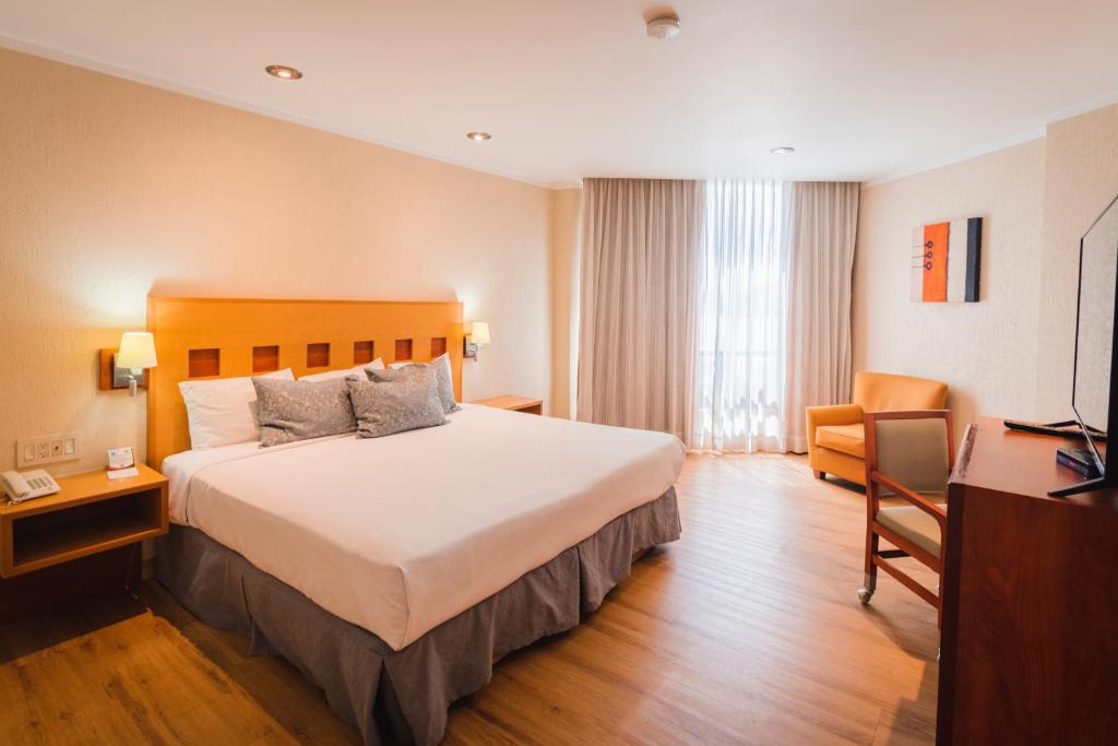 Hotel Mirabel - 1