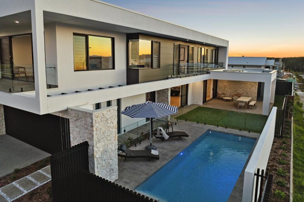 Elysium, North Creek