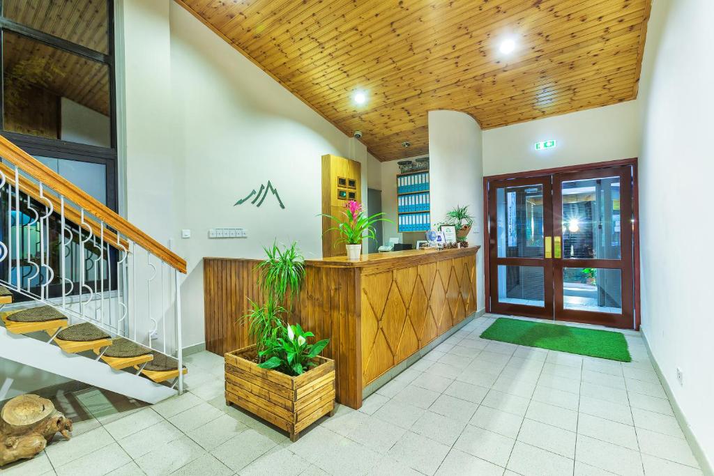 Troodos Hotel photo
