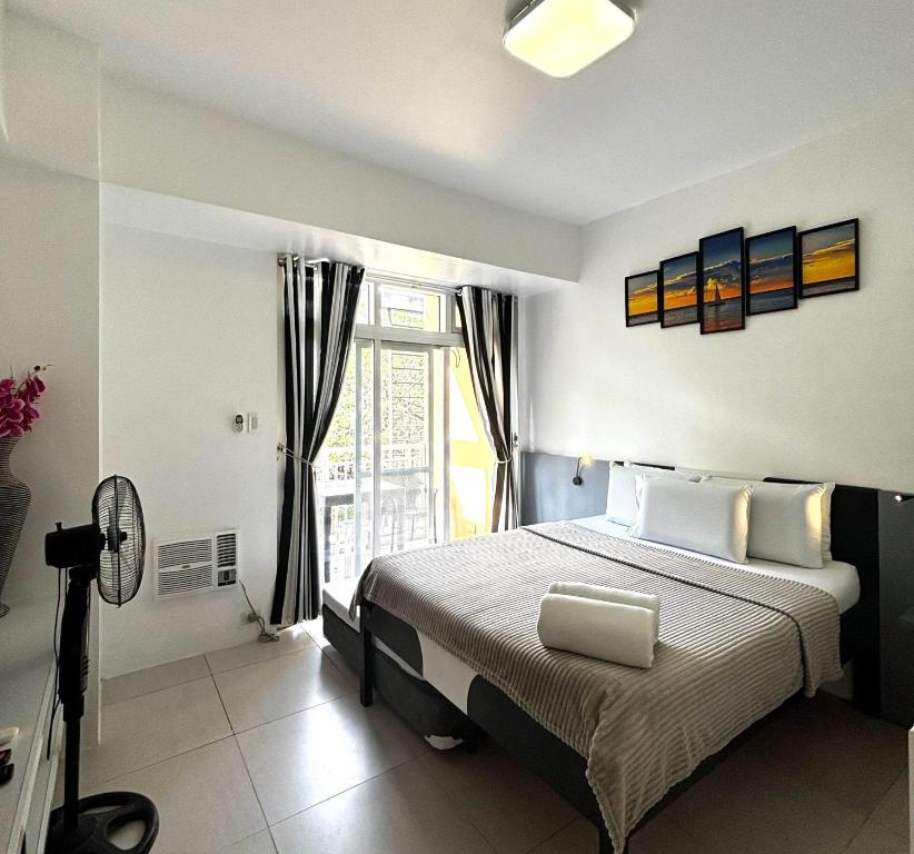 Apartemen studio 36 m² dengan 1 kamar mandi pribadi di Pico de Loro Cove (Netflix, WiFi, 42"TV, Uratex- Pico de Loro Cove /m)