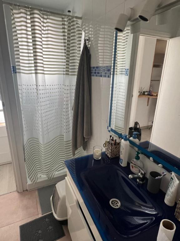 Room Montjuic - 2