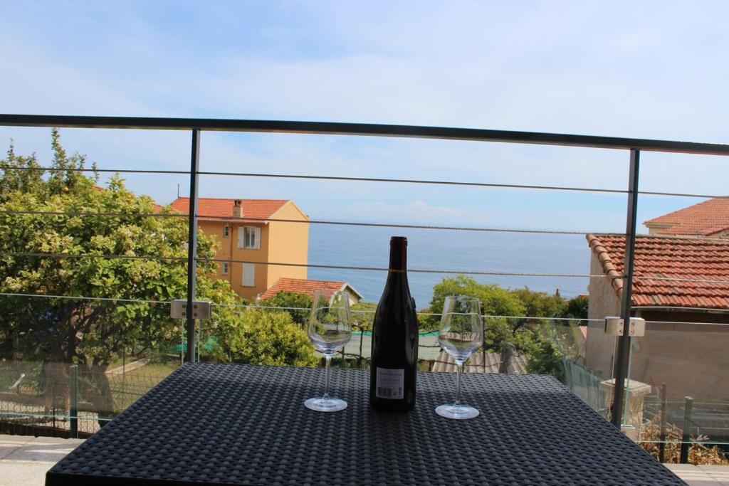 Seaside Bliss Vue Mer Terrasse Proche Monaco & Plage - 2